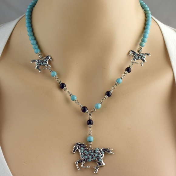 BG Designs Jewelry - Dainty Triple Running Horse Necklace & Earring Set
